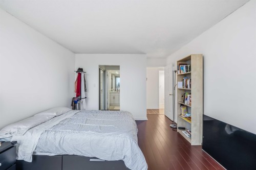 701-14881 103A Avenue, Surrey, BC 