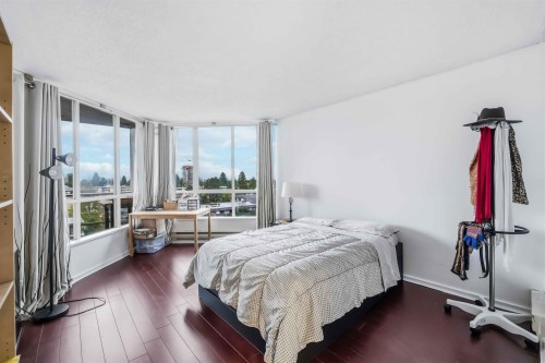 701-14881 103A Avenue, Surrey, BC 