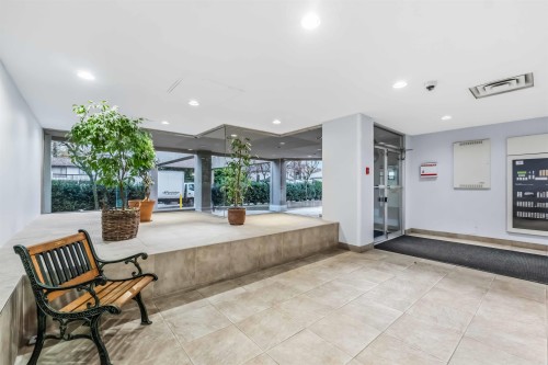 701-14881 103A Avenue, Surrey, BC 