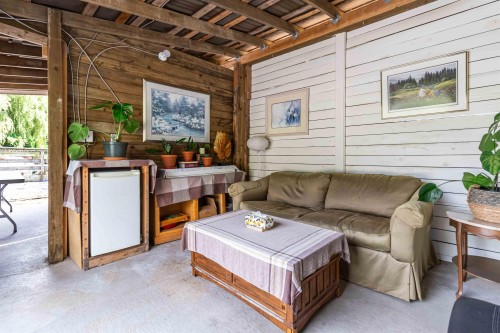 10087 Mountainview Road, Mission, BC 