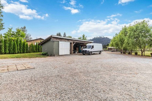 10087 Mountainview Road, Mission, BC 