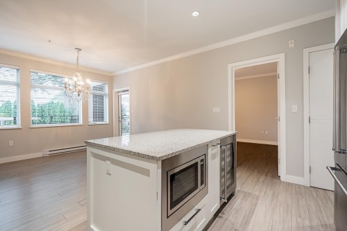 109-1975 154 Street, Surrey, BC 