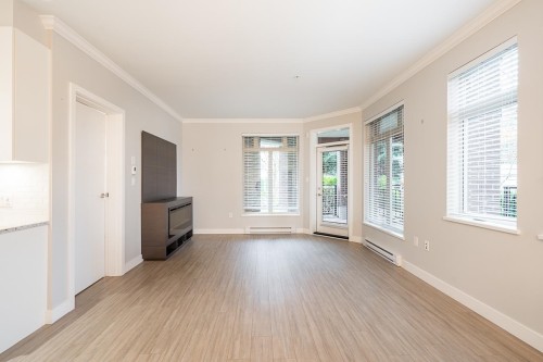 109-1975 154 Street, Surrey, BC 