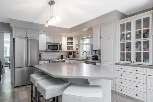 12549 21A Avenue, Surrey, BC 