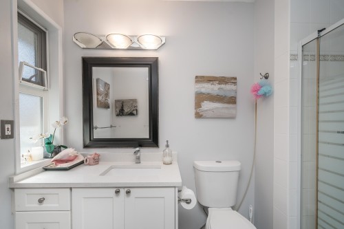 12549 21A Avenue, Surrey, BC 