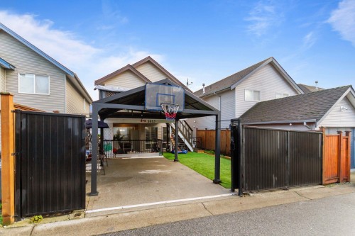 5653 148A Street, Surrey, BC 