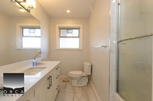 15167 108 Avenue, Surrey, BC 