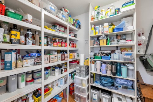 3556 Dunsmiur Way, Abbotsford, BC 