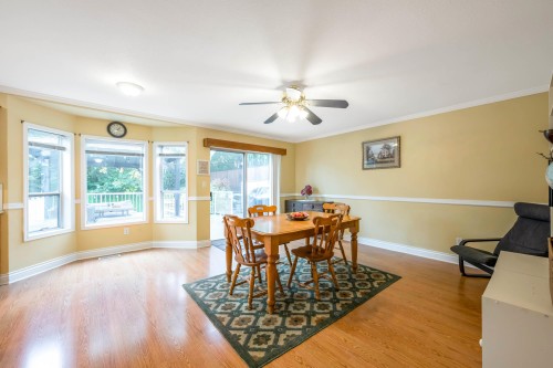 3556 Dunsmiur Way, Abbotsford, BC 