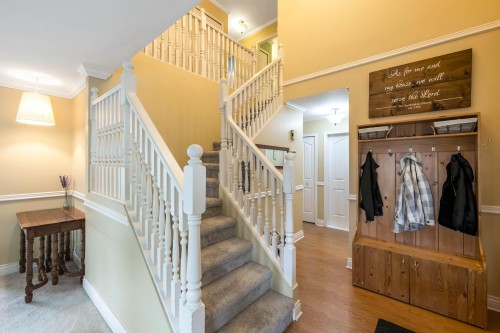 3556 Dunsmiur Way, Abbotsford, BC 