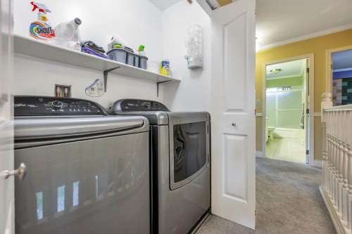 3556 Dunsmiur Way, Abbotsford, BC 