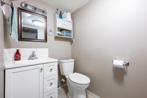 3556 Dunsmiur Way, Abbotsford, BC 