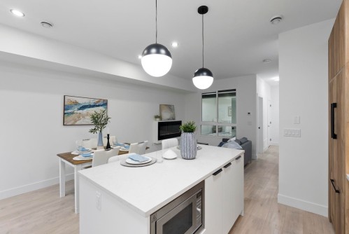 19-13895 64 Avenue, Surrey, BC 