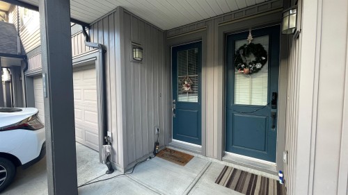 98-9525 204 Street, Langley, BC 