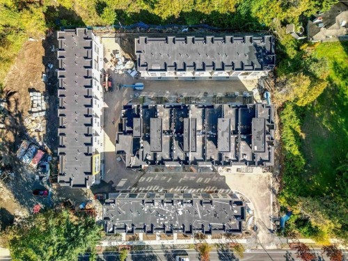 35-13895 64 Avenue, Surrey, BC 