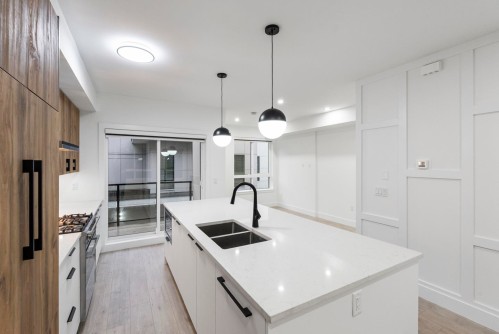 35-13895 64 Avenue, Surrey, BC 