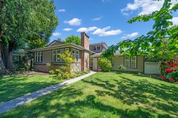 1906 148 Street  Surrey, BC V4A 6R3