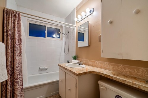 11055 Oriole Drive, Surrey, BC 