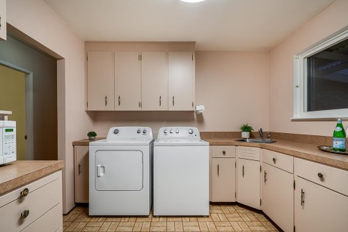 11055 Oriole Drive, Surrey, BC 