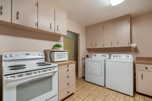 11055 Oriole Drive, Surrey, BC 