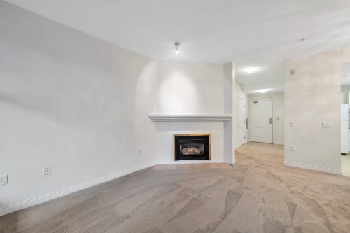 107-20237 54 Avenue, Langley, BC 