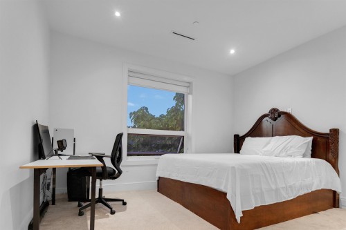 1440 Maple Street, White Rock, BC 