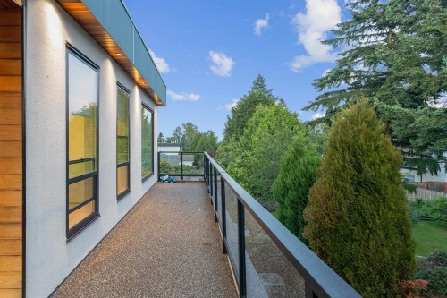 1440 Maple Street, White Rock, BC 