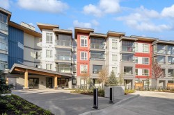 223-13788 76 Avenue  Surrey, BC V3W 3V9