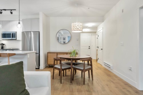 124-7506 199A Street, Langley, BC 