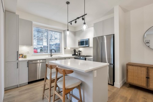 124-7506 199A Street, Langley, BC 