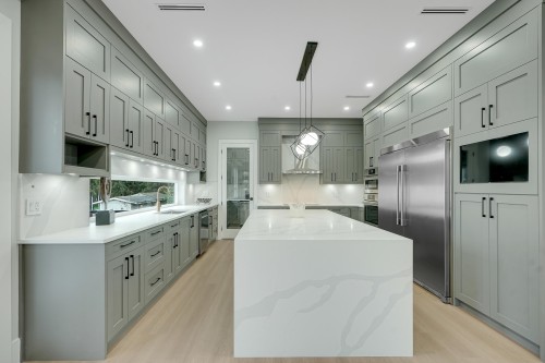 17246 59 Avenue, Surrey, BC 