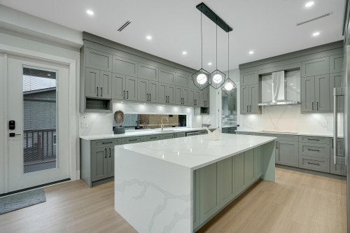 17246 59 Avenue, Surrey, BC 