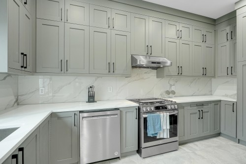 17246 59 Avenue, Surrey, BC 