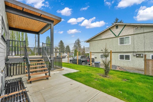 17246 59 Avenue, Surrey, BC 