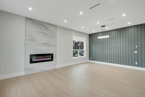 17246 59 Avenue, Surrey, BC 