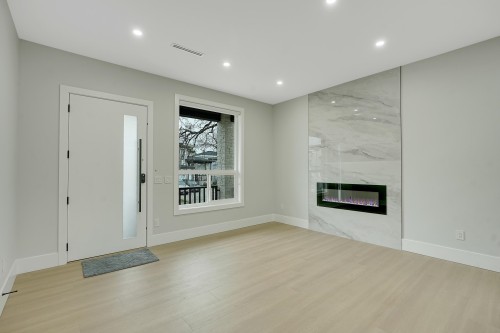 17246 59 Avenue, Surrey, BC 