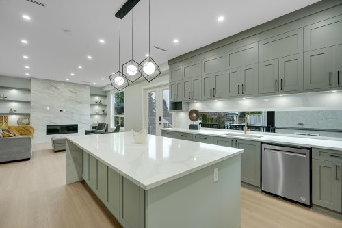 17246 59 Avenue, Surrey, BC 