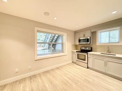 159xx 92a Avenue  Surrey, BC V4N 6N1