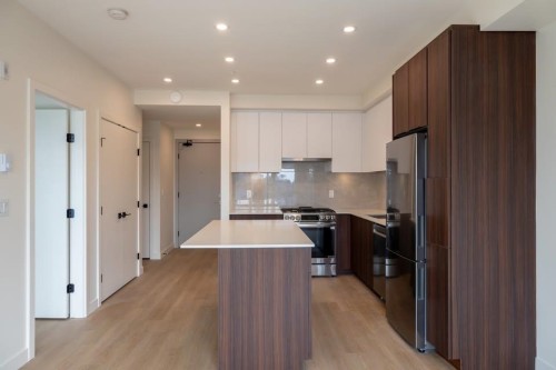 A522-7980 206A Street, Langley, BC 