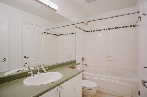 307-15210 Guildford Drive, Surrey, BC 