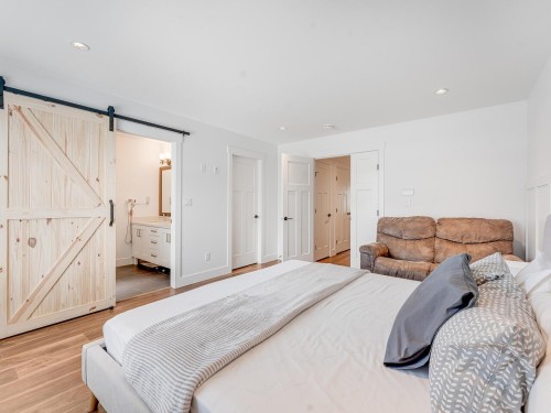 2238 164A Street, Surrey, BC 