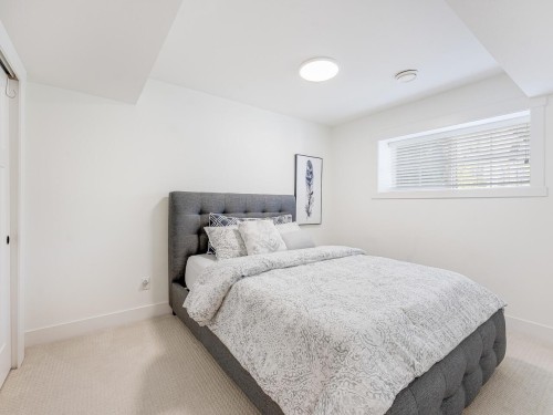 2238 164A Street, Surrey, BC 