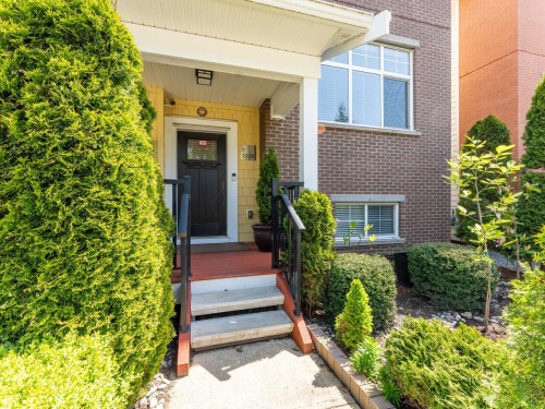 2238 164A Street, Surrey, BC 