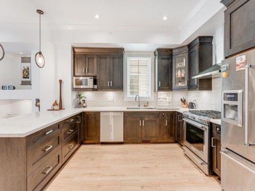 2238 164A Street, Surrey, BC 