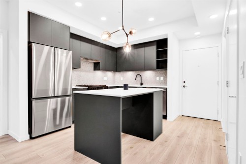 109-7936 206 Street, Langley, BC 