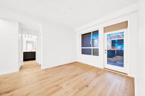 109-7936 206 Street, Langley, BC 