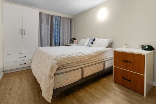 202-7064 133B Street, Surrey, BC 