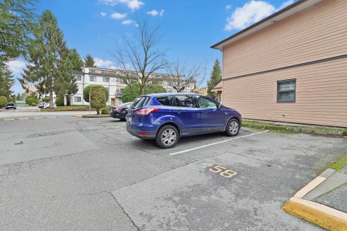 202-7064 133B Street, Surrey, BC 