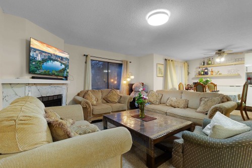 202-7064 133B Street, Surrey, BC 