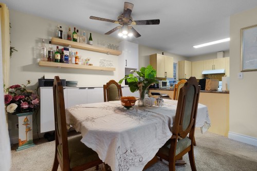 202-7064 133B Street, Surrey, BC 